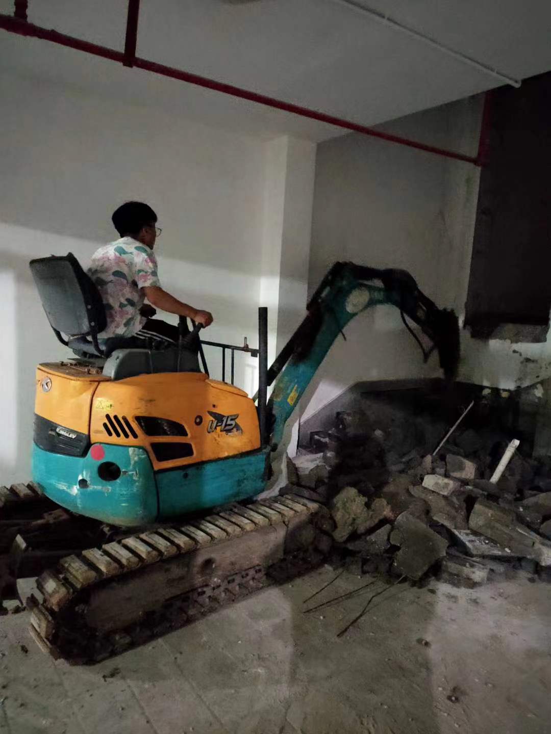 微型小挖機(jī)駕駛員流失率比較高的因素有哪些？(圖1)